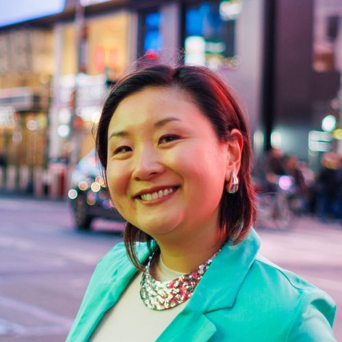 Stella Hiroki palestrante DMT Palestras