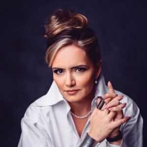 Isabelle Anchieta Palestrante DMT Palestras