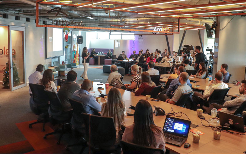 Paula Harraca Palestrante DMT Palestras