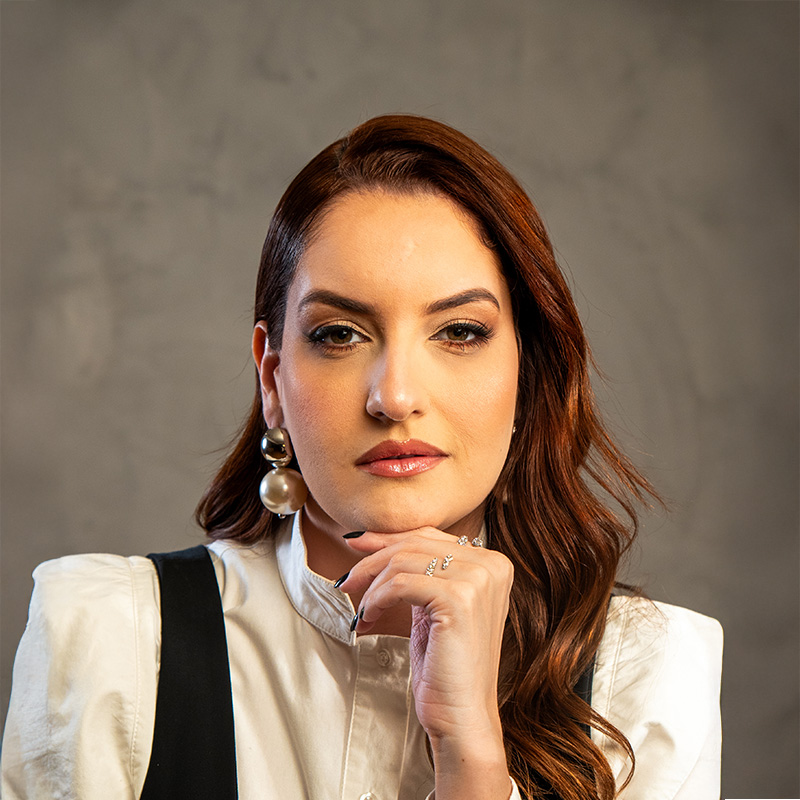 Alzira Vasconcelos Palestrante DMT Palestras