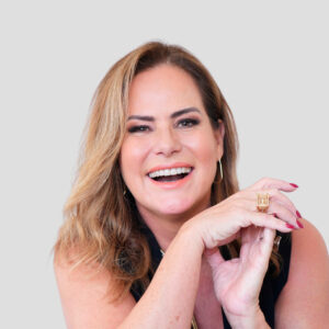 Renata Ceribelli Palestrante DMT Palestras