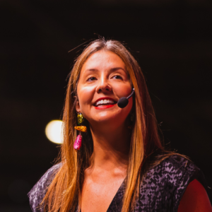 Priscilla Seripieri - Palestrante DMT Palestras